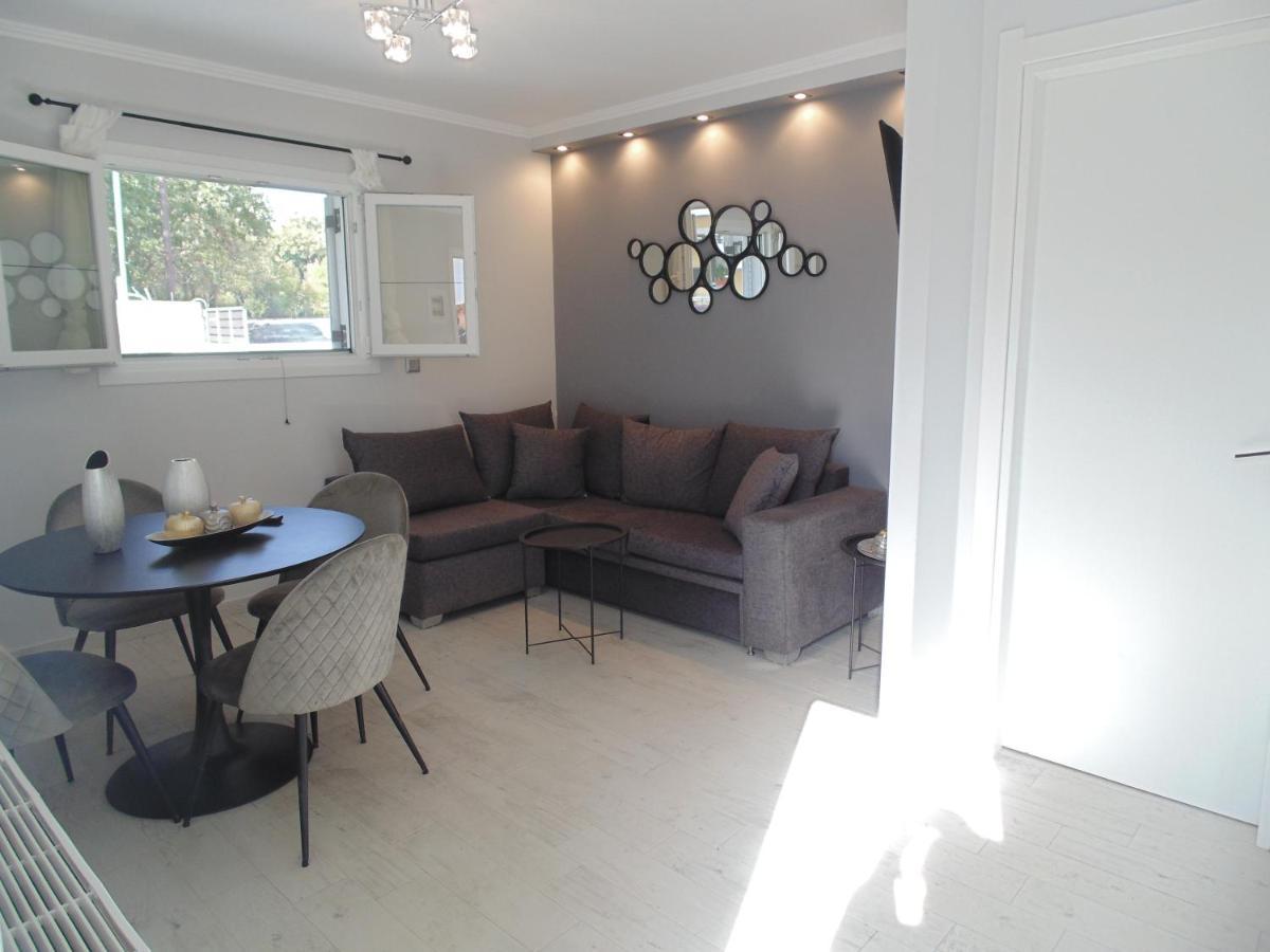 Apartment White Rose *